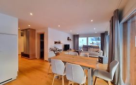 Luxury Apartment Romaine 1St Floor